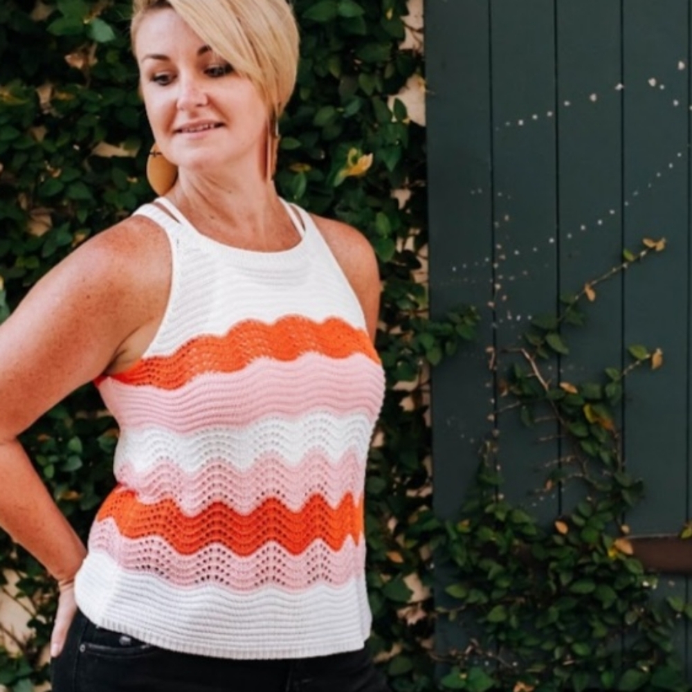 Color Block Knit Top - Picture 4 of 4
